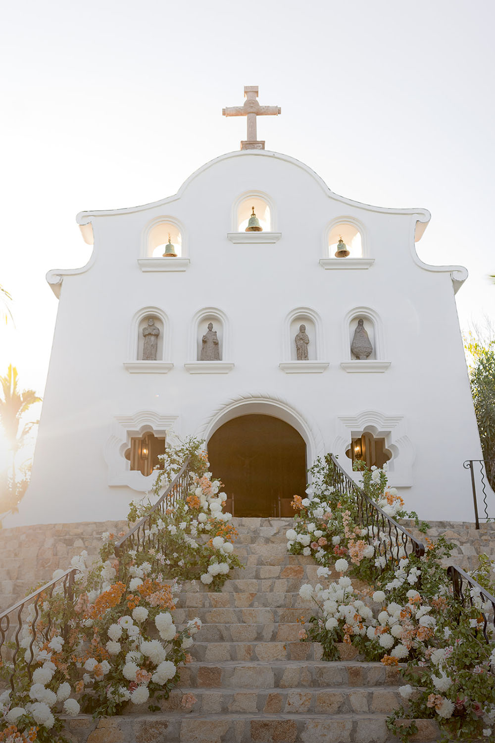we design weddings as extraordinary as the love they honor