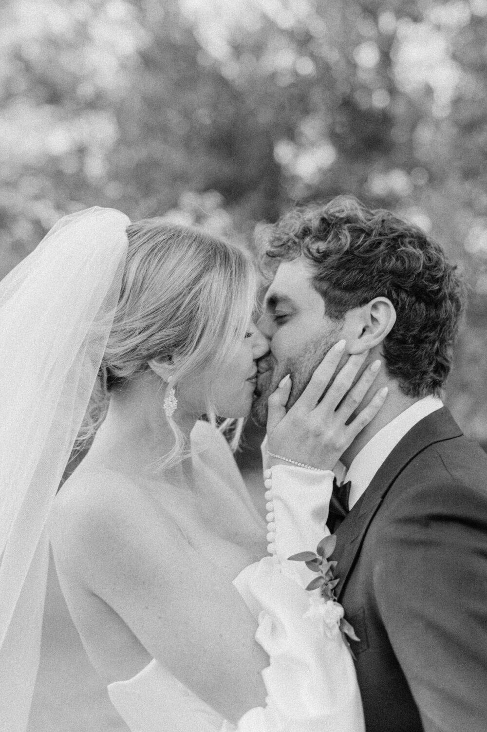 we design weddings as extraordinary as the love they honor